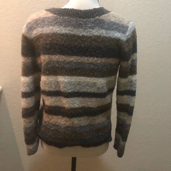 Sweater - Picture 2 of 3